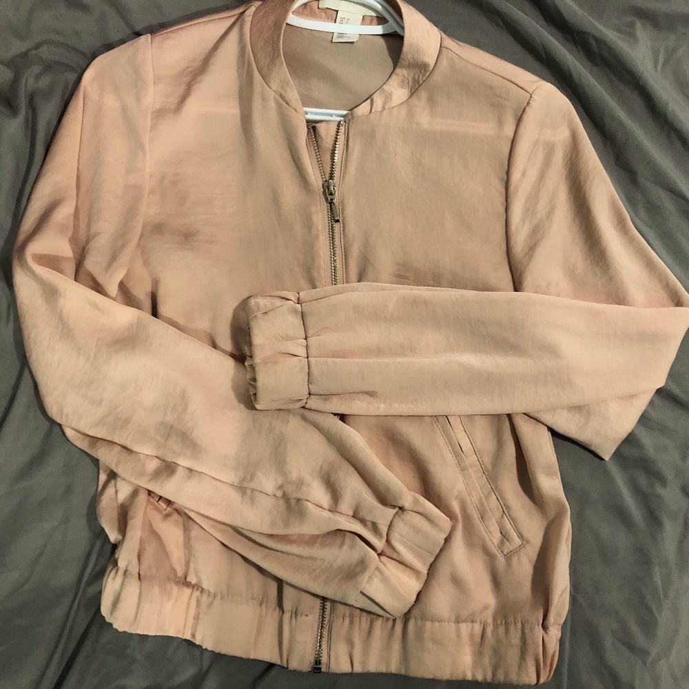 H&M blush very thin jacket